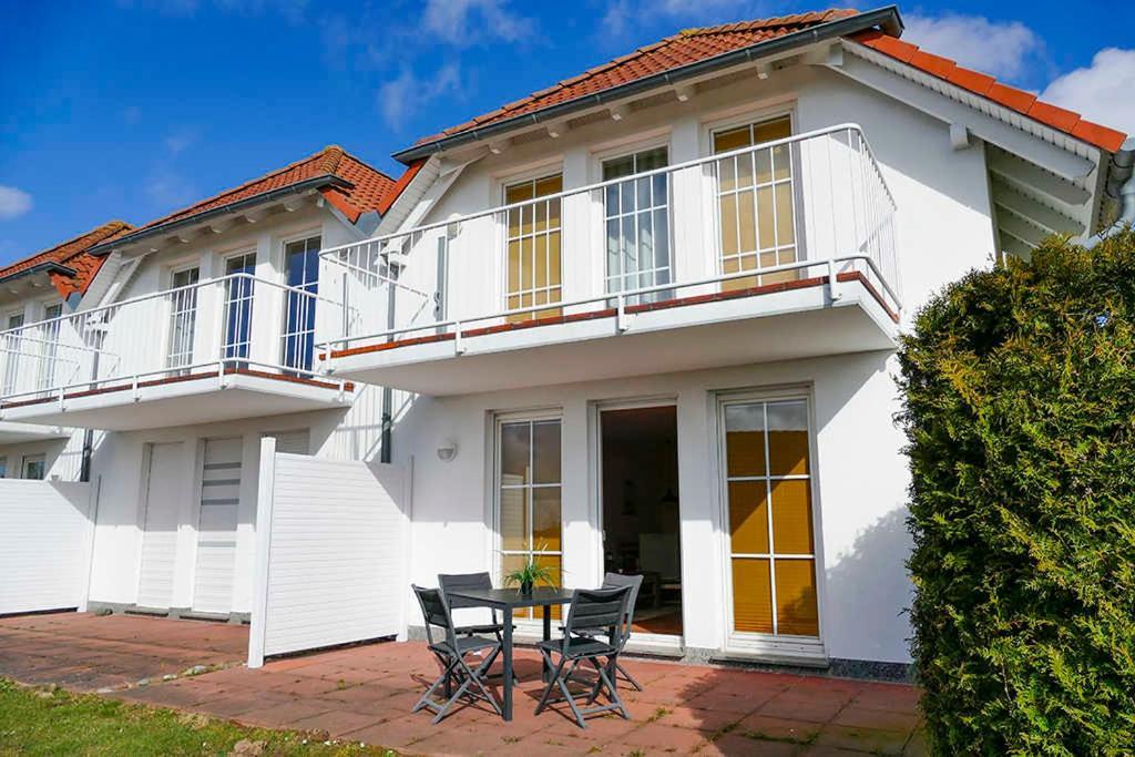 Ferienwohnungen Kariba und Sammy Neddesitz Exterior foto
